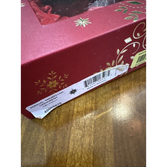 Waterford Crystal Annual SNOW STAR Christmas Tree Ornament 2015 - Picture 3 of 5